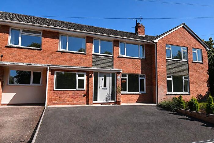 3 Bedroom Terraced House For Sale In Lyndhurst Road, St Leonards, Exeter, EX2