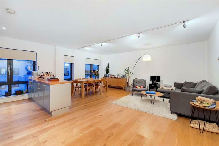 2 Bedroom Apartment To Rent In Boundary Street, Shoreditch, London, E2