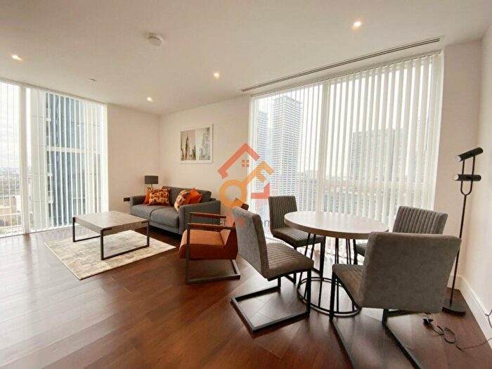 2 Bedroom Flat To Rent In Maine Tower, Harbour Way, London, E14