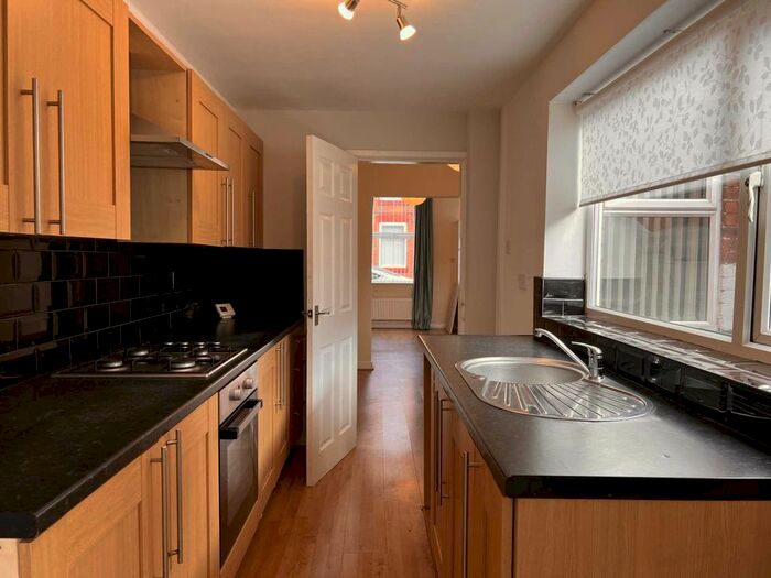 3 Bedroom Terraced House To Rent In Exeter Street, St Helens, WA10