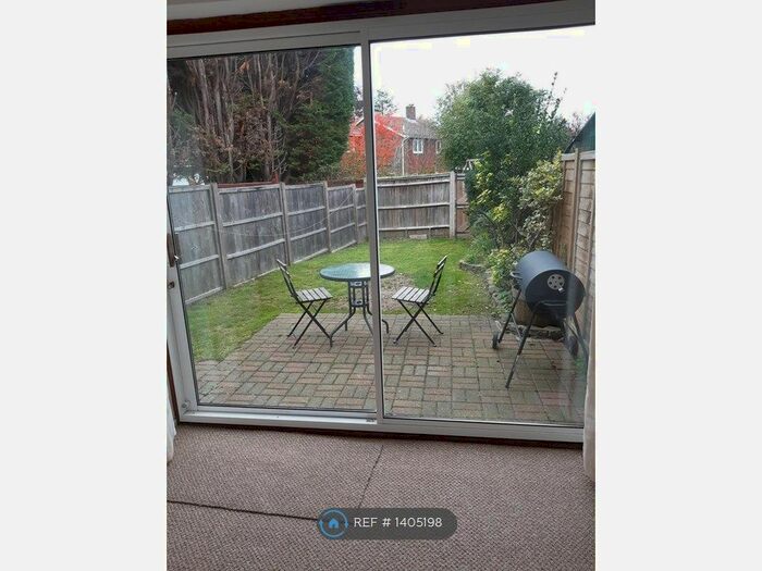 1 Bedroom Flat To Rent In Tandridge Drive, Orpington, BR6