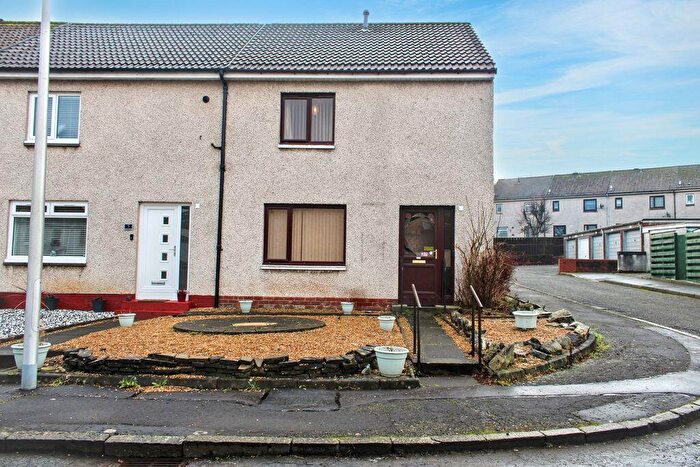 2 Bedroom Semi Detached House For Sale In Meadow Green, Sauchie, FK10