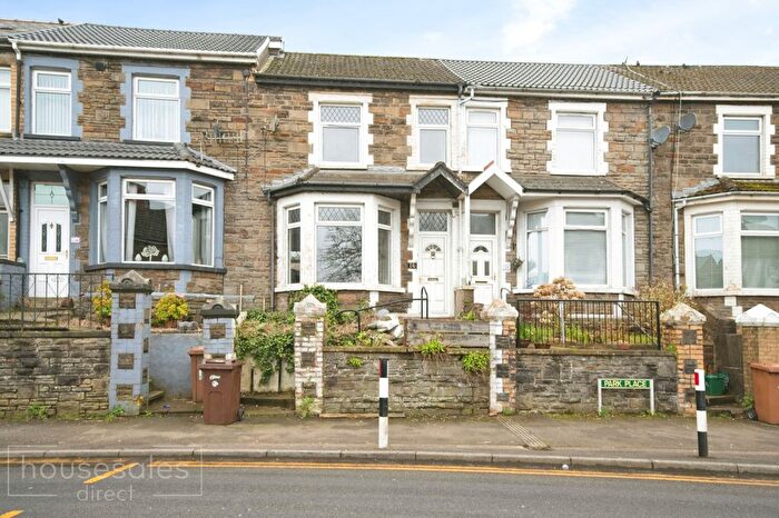 3 Bedroom Terraced House For Sale In Park Place, Gilfach, CF81