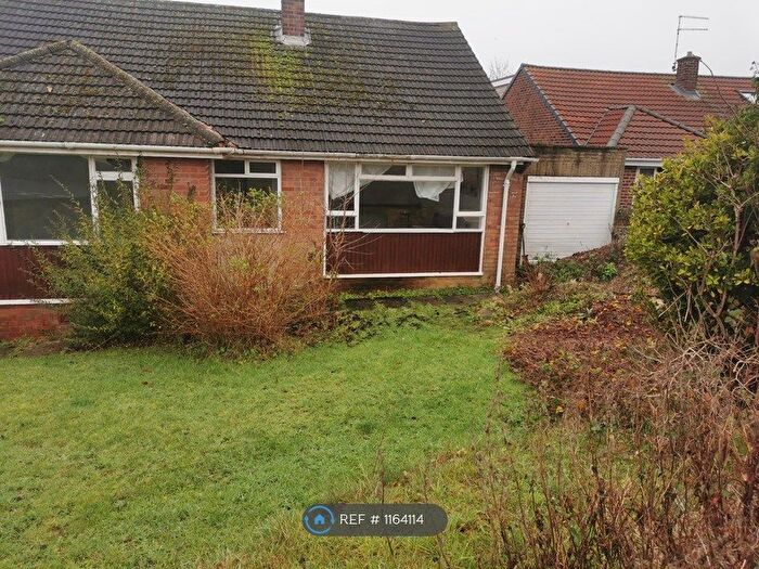 2 Bedroom Bungalow To Rent In Wayland Avenue, Worsbrough, Barnsley, S70
