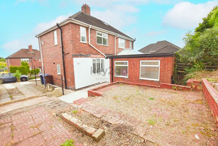 3 Bedroom Semi-Detached House To Rent In Chestnut Avenue, Beighton, S20