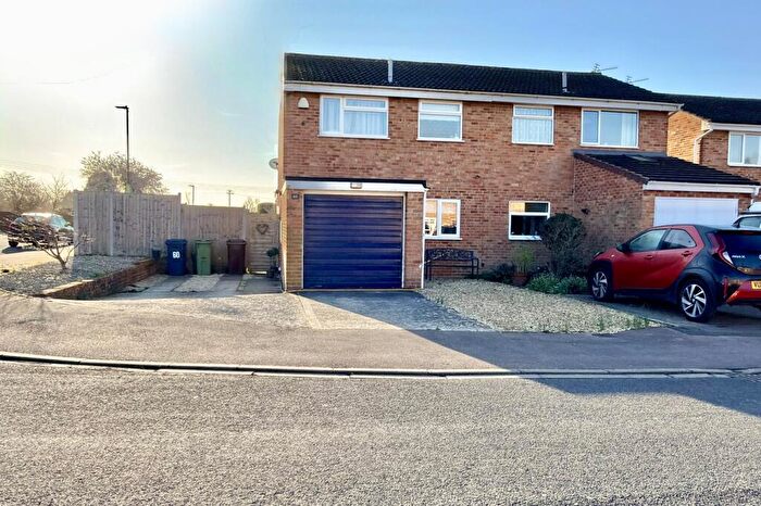 3 Bedroom End Of Terrace House For Sale In Battle Road, Tewkesbury, GL20
