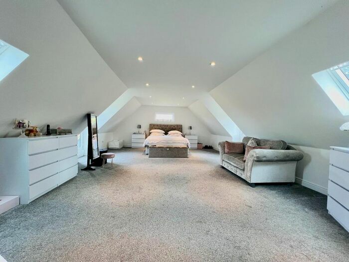 5 Bedroom Detached House To Rent In Rolvenden Hill, Rolvenden, Cranbrook, TN17