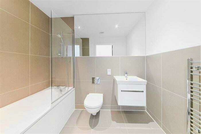 1 Bedroom Apartment To Rent In Wellesley Road, Sutton, SM2