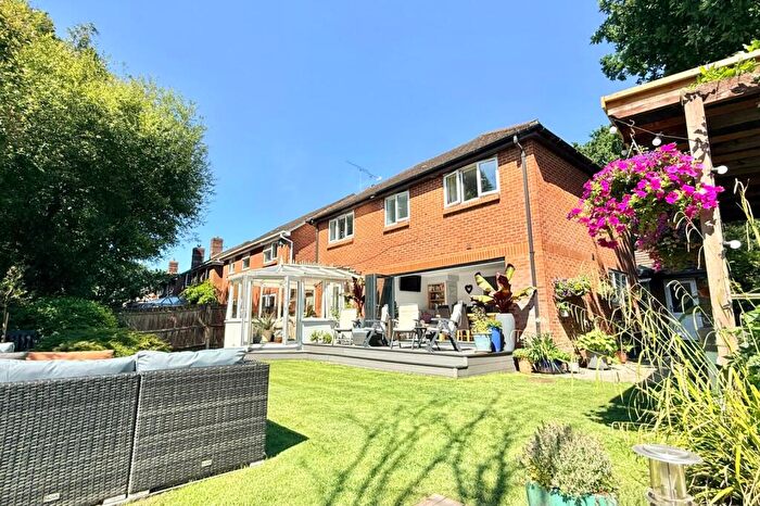 4 Bedroom Detached House For Sale In Hazelwood Drive, Verwood, BH31