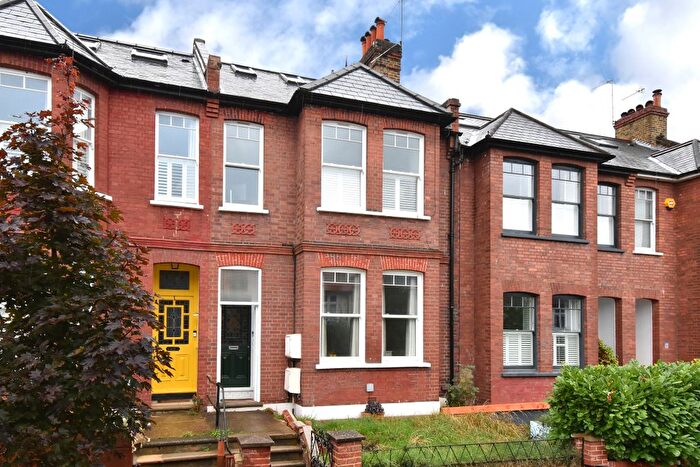 2 Bedroom Flat For Sale In B, Dunoon Road, SE23