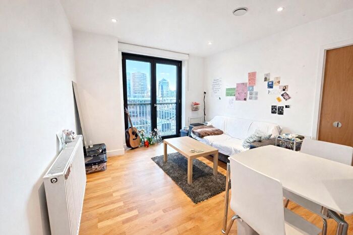 1 Bedroom Flat For Sale In Station Road, London, SE13