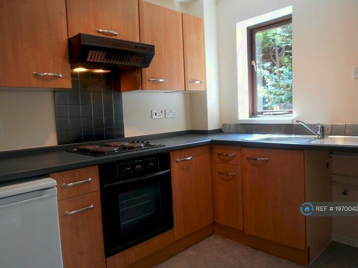 1 Bedroom Semi-Detached House To Rent In Hilldene Close, Flitwick, Bedford, MK45