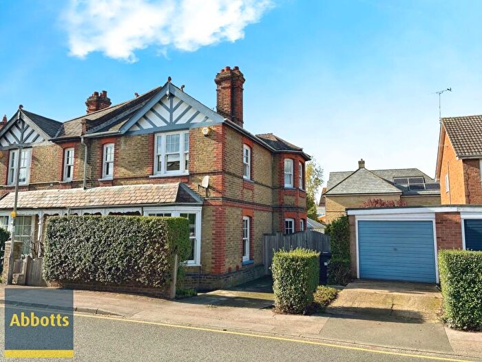 4 Bedroom Semi Detached House To Rent In Maltese Road, Chelmsford, CM1