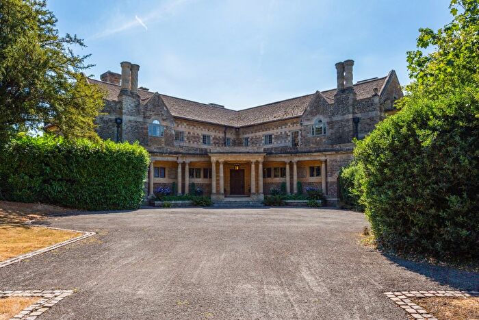 12 Bedroom Detached House To Rent In Ipsden, Wallingford, OX10