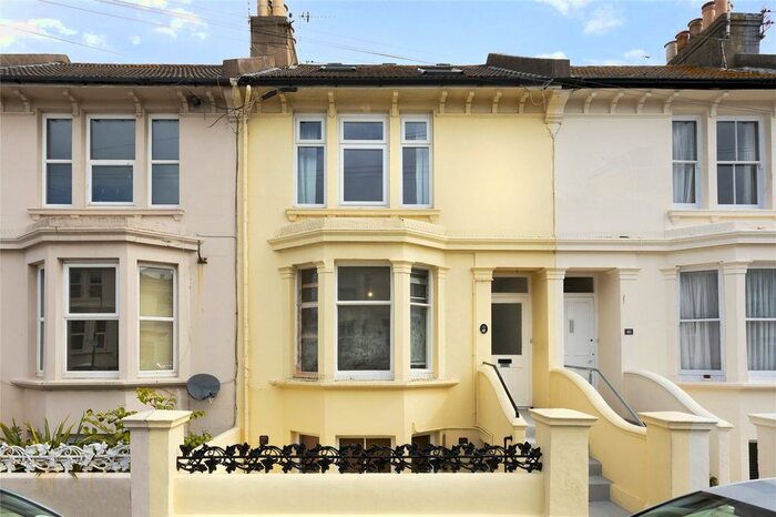 2 Bedroom Flat To Rent In Goldstone Road, Upper Maisonette, Hove, East Sussex, BN3