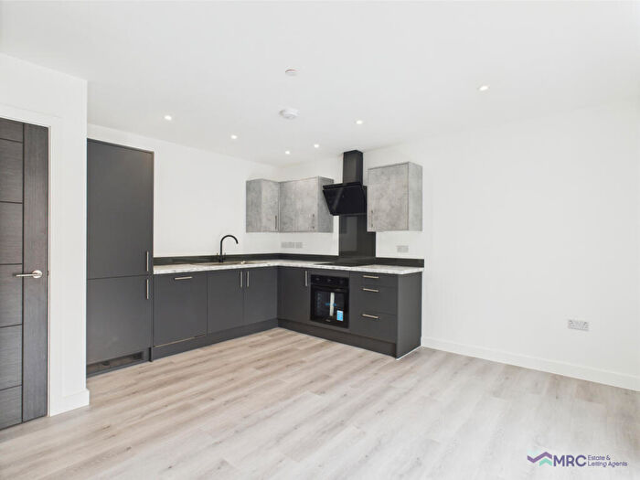 1 Bedroom Flat To Rent In The Bank, - George Street, Hull, HU1