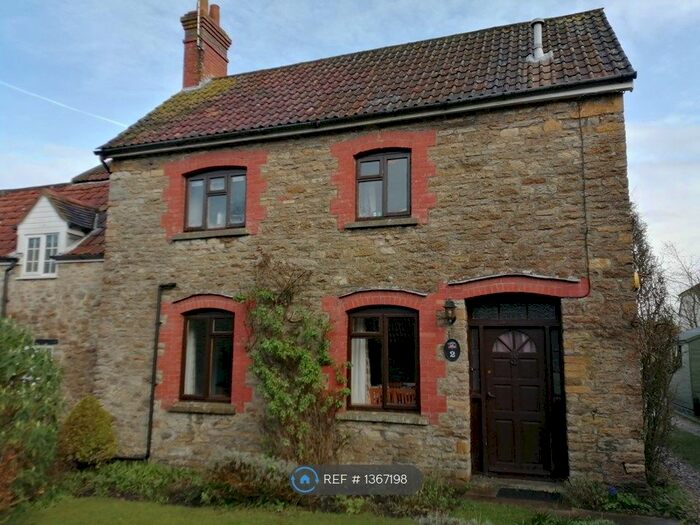 3 Bedroom Semi-Detached House To Rent In Station View, Sherborne, DT9