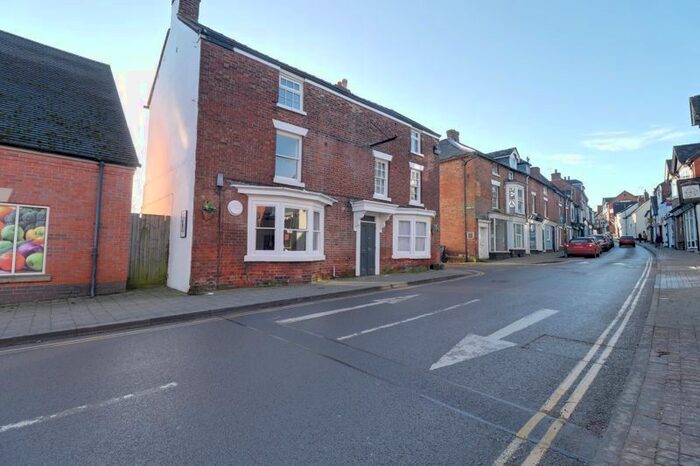 2 Bedroom Property To Rent In Stafford Street, Market Drayton TF9