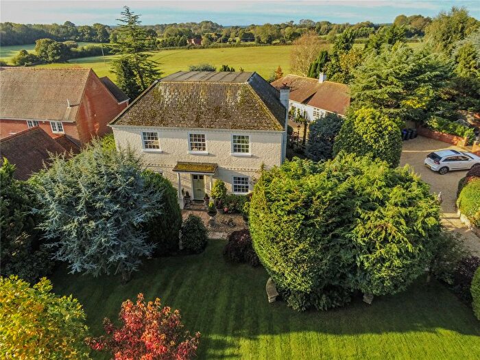 4 Bedroom Detached House For Sale In Whiteparish, Salisbury, SP5