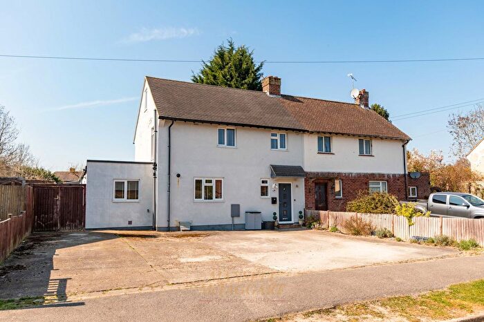 3 Bedroom Semi-Detached House For Sale In Selbys, Lingfield, RH7