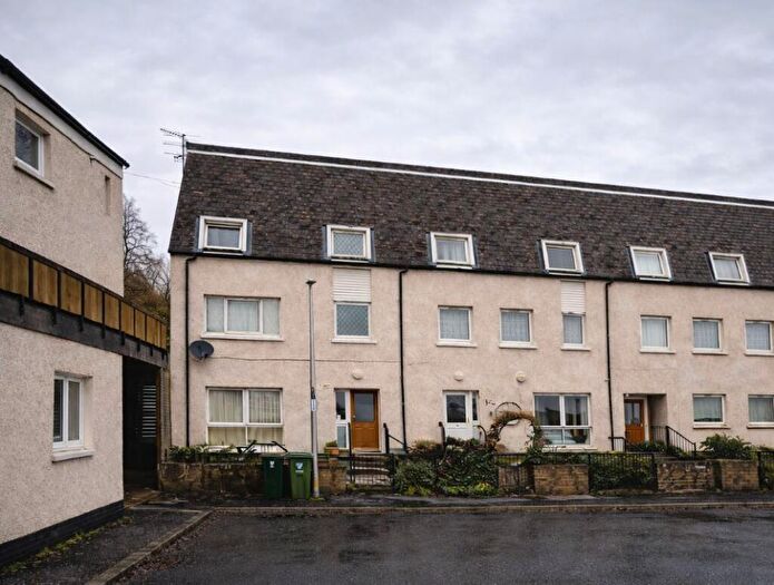 3 Bedroom Maisonette For Sale In Catmoor Court, Scone, Perth, Perthshire, PH2