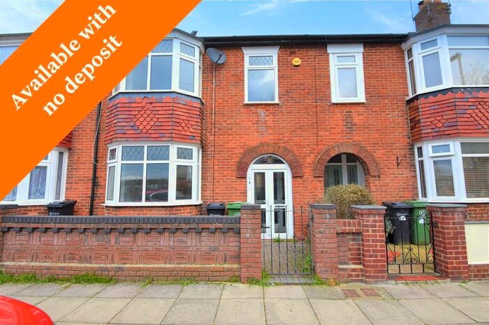 3 Bedroom Terraced House To Rent In Hewett Road, Portsmouth, PO2