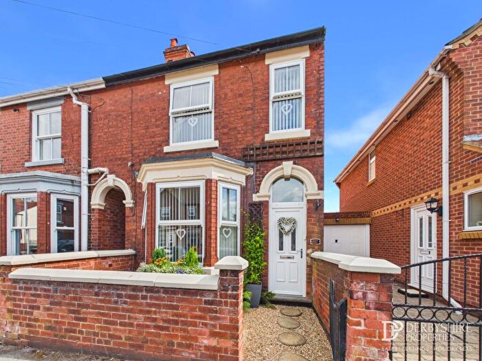 3 Bedroom Semi-Detached House For Sale In Shirley Road, Ripley, DE5