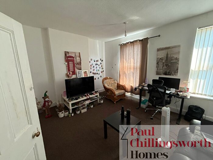 2 Bedroom Flat To Rent In Broomfield Road, Coventry, CV5