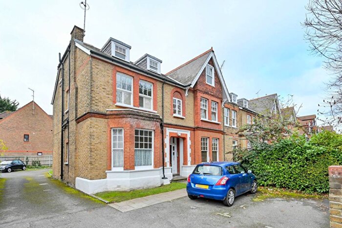 Studio To Rent In Culmington Road, Ealing Broadway, London, W13