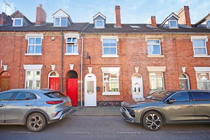 3 Bedroom Terraced House For Sale In Wood Street, Kidderminster, DY11