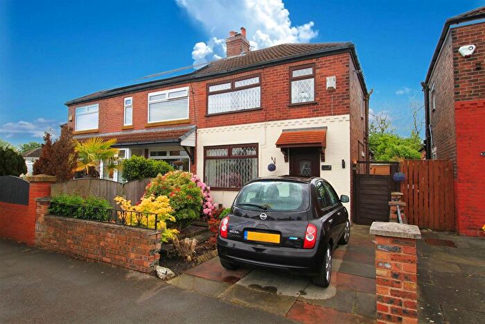 2 Bedroom Semi Detached House For Sale In Dalkeith Road, Stockport, SK5