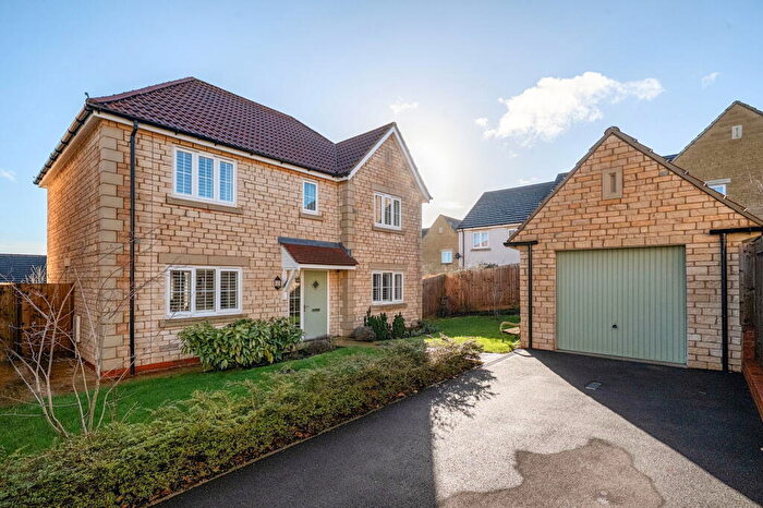 4 Bedroom Detached House For Sale In Aldhelm Rise, Corsham, SN13