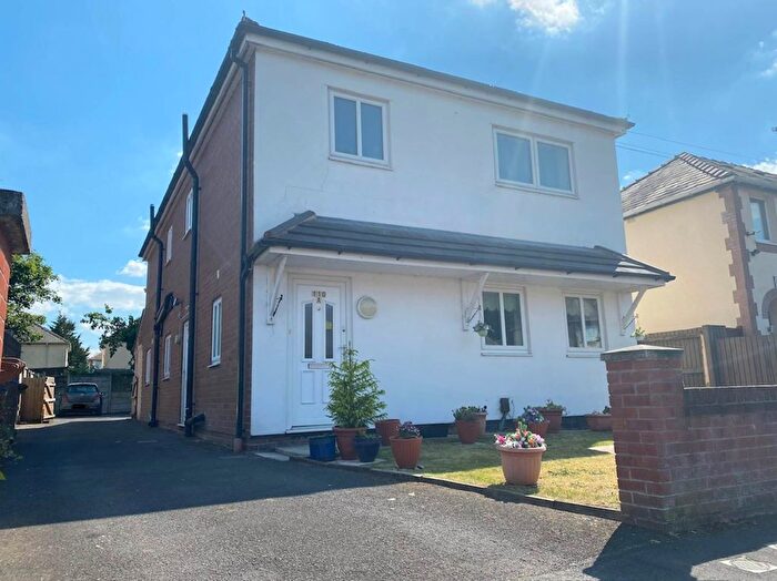 1 Bedroom Flat To Rent In Oak Avenue, Newton Le Willows, WA12