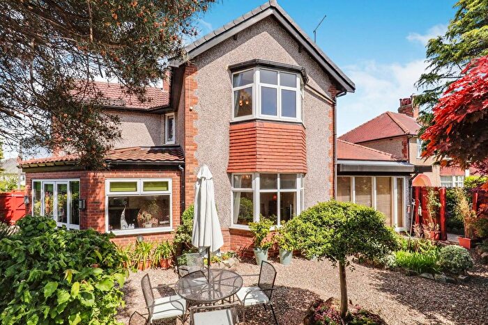 5 Bedroom Detached House For Sale In Chelmsford Road, Harrogate, HG1