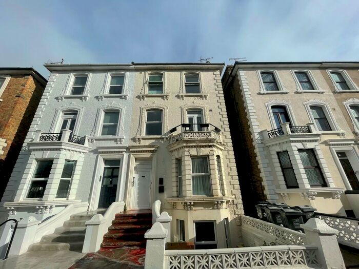 2 Bedroom Flat To Rent In Athelstan Road, Margate, CT9