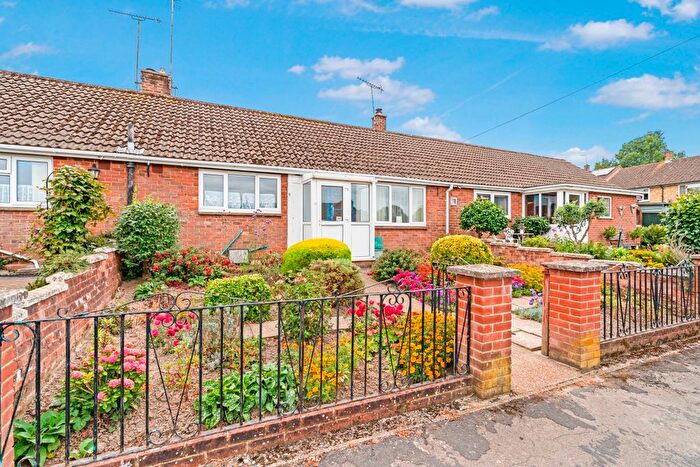 2 Bedroom Bungalow For Sale In Brookside, Cranbrook, TN17