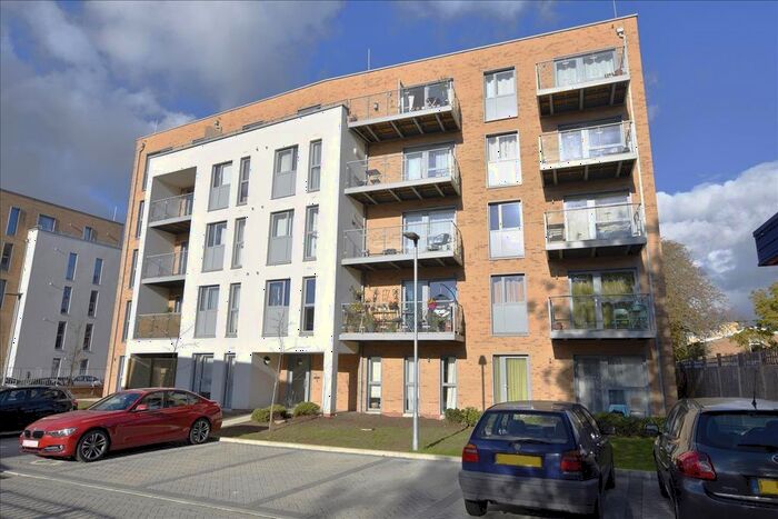 2 Bedroom Flat To Rent In Goulding House, Manor Lane, Feltham, Middlesex, TW13