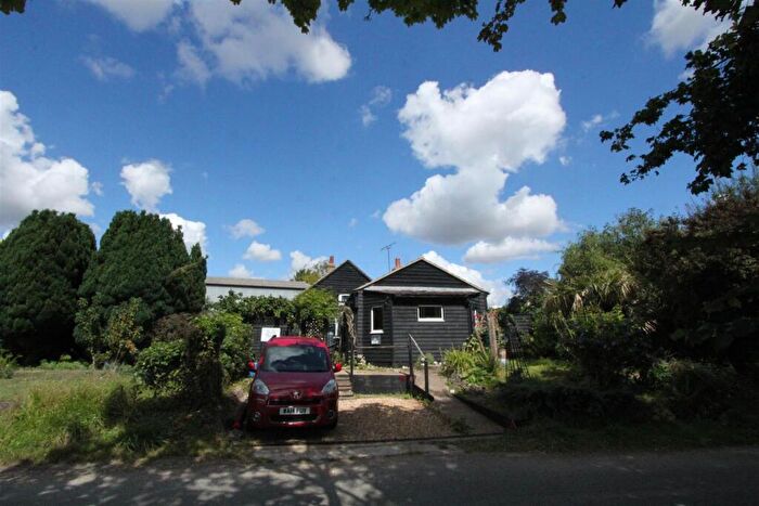 3 Bedroom Detached House For Sale In Babbs Green, Wareside, Ware, SG12