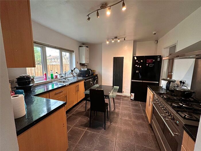 3 Bedroom End Of Terrace House For Sale In Tatton Close, Hazel Grove, Stockport, Greater Manchester, SK7