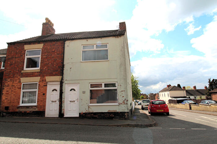 2 Bedroom End Of Terrace House To Rent In Lansdowne Road, DE11