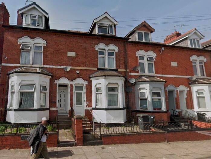 4 Bedroom Terraced House To Rent In East Park Road, Leicester, LE5