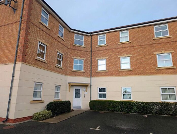 2 Bedroom Apartment To Rent In Cysgod Y Bryn, Rhos On Sea, Colwyn Bay, LL28