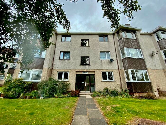 2 Bedroom Flat To Rent In Dunblane Drive, East Mains, East Kilbride, G74