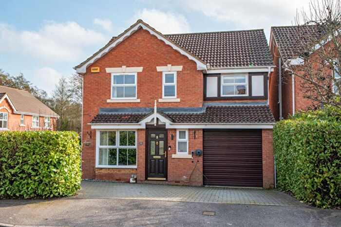 4 Bedroom Detached House For Sale In Cole Close, Andover, SP10