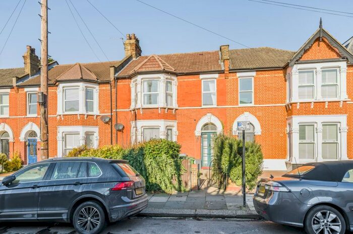 2 Bedroom Flat To Rent In Greenvale Road London, SE9