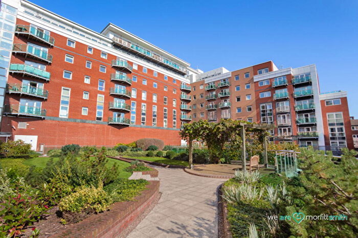2 Bedroom Apartment To Rent In Royal Plaza, Eldon Street, Sheffield, S1