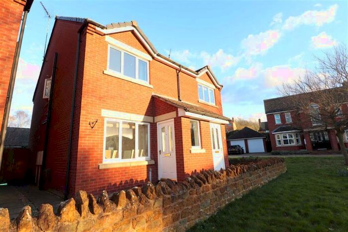 2 Bedroom Semi-Detached House For Sale In Holm Close, Weedon, NN7