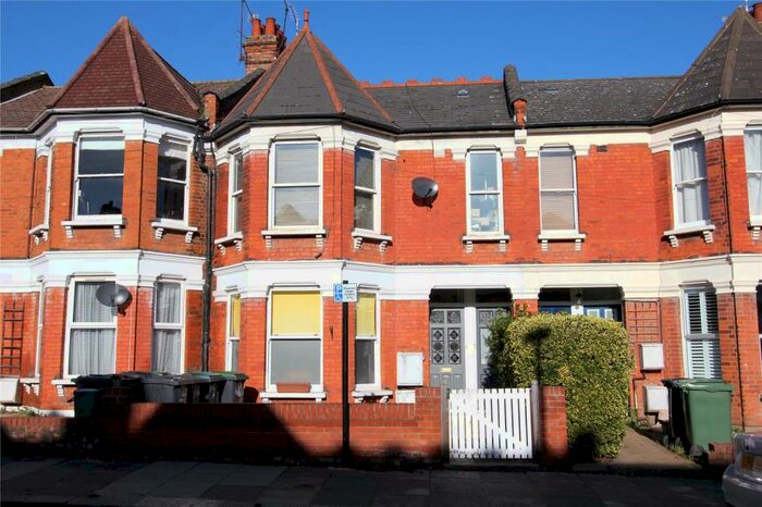 3 Bedroom Maisonette To Rent In Albert Road, Alexandra Park, London, N22