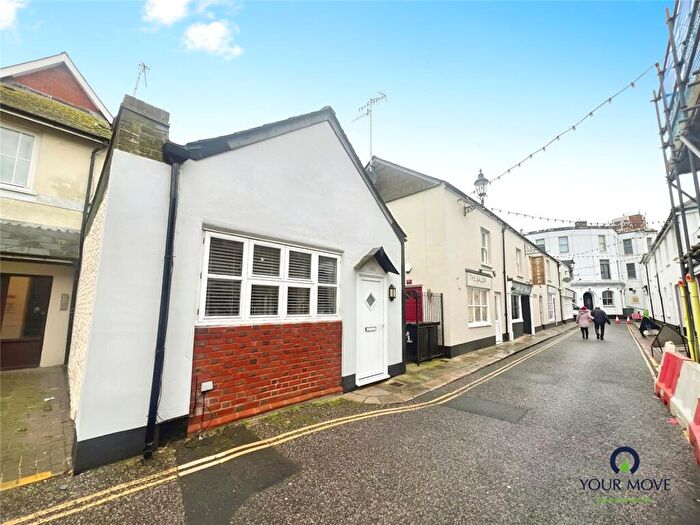 1 Bedroom Detached House To Rent In Norfolk Street, Bognor Regis, West Sussex, PO21