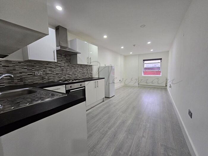 1 Bedroom Flat To Rent In London Road, Southend On Sea, SS1